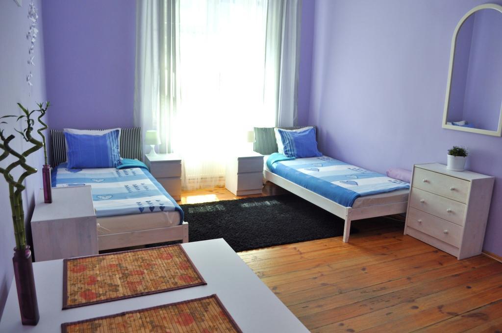 Happy House Hostel Познань Номер фото